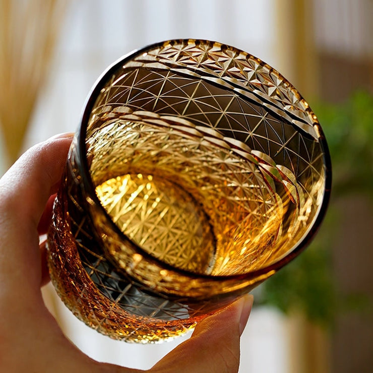 Vaso de whisky japonés cincelado